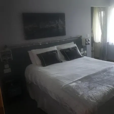 On Grounds Of Ballykisteen Golf 別荘 *