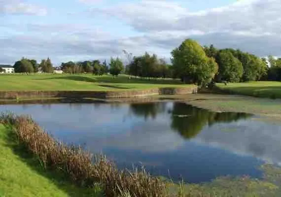 On Grounds Of Ballykisteen Golf Holiday home *