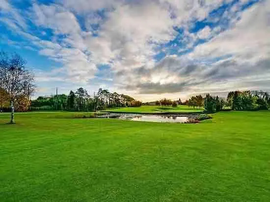 On Grounds Of Ballykisteen Golf Holiday home Tipperary