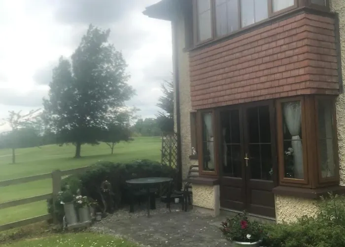 On Grounds Of Ballykisteen Golf Holiday home