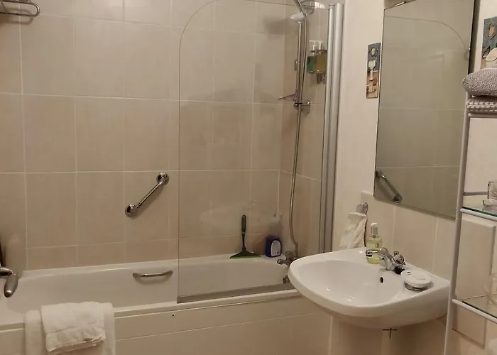 On Grounds Of Ballykisteen Golf Holiday home